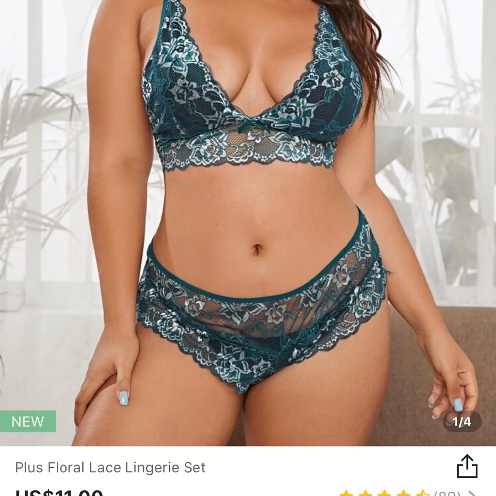 Plus floral lace lingerie set